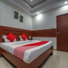 Отель OYO 16857 Hotel Jp Plaza, фото 3