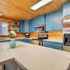 Отель Fully Remodeled Munds Park Cabin: Deck & Fireplace, фото 4