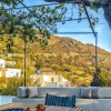 Отель The Pomegranate House, 5 mins to Batsi Bay, фото 12