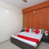 Отель Oyo 17357 Hotel Royal Touch, фото 11