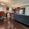 Отель Beautiful Three Bedroom House, фото 1