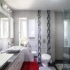 Отель Inviting 3-bed Apartment, фото 9