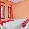 Отель OYO 90454 Adinda Homestay Cibodas Lemban, фото 4