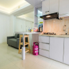Отель Simply Living 2BR at Bassura City Apartment, фото 4