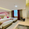 Отель Leedon Hotel & Suites Surabaya, фото 2