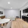 Отель Luxury Studio with City & Bay Views, фото 12