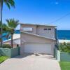 Отель 10 Mona Vista Crt Coolum Beach VIEWS WiFi Pet Friendly, фото 17