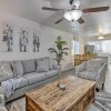 Отель Downtown Gilbert Condo w/ Screened Porch!, фото 3