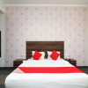 Отель OYO 2484 Hotel Silver Star, фото 5