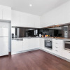 Отель MJ Shortstay Apartments - Platinum Tower, фото 24