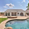 Отель Comfortable Phoenix Getaway w/ Beautiful Backyard, фото 15