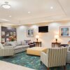 Отель Candlewood Suites Lake Jackson Clute, an IHG Hotel, фото 2
