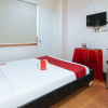 Отель RedDoorz near Arca South Taguig, фото 3