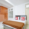 Отель ZEN Rooms Kemang G17 Syariah, фото 21
