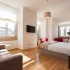 Отель Feels Like Home Rossio Prime Suites в Лиссабоне