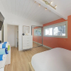 Отель Chic Beach Getaway w/ Hot Tub & Firepit home, фото 10