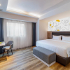 Отель Yello Hotel Harbour Bay Batam, фото 5