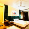 Отель Bluo 2bhk - M Block Mkt Greater Kailash, фото 13