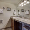 Отель Updated 2Br Plus Loft Condo on Shuttle Route! Sleeps 8 & Kids Ski Free by Redawning, фото 15