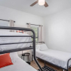 Отель Clean & Peaceful Stays 3BR Near Exciting Downtown, фото 6