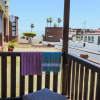 Отель Loddeys Beach House, фото 32