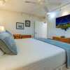 Отель Kihei Beach #504 1 Bedroom Condo by Redawning, фото 3