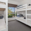Отель Jo's Sanctuary- 4 Bdrms Sleeps 10 Beach & scrub, фото 7