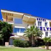 Отель Kelyfos Hotel Bungalows and Suites в Ситонии