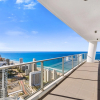 Отель Circle on Cavill - HR Surfers Paradise, фото 14