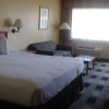 Отель Oakridge Inn & Suites, фото 4