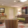 Отель Best Western Plus Newport News Inn & Suites в Ньюпорт-Ньюсе