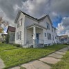 Отель Manistee House w/ Deck, Fire Pit & Sunroom! в Биге Рэпидсе