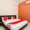 Отель OYO 71136 Westend Suites, фото 2