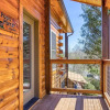 Отель Er29 - Pop's Perch 2 Bedroom Cabin by RedAwning, фото 10