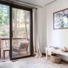 Отель Wolfe by AvantStay   Near Lake Tahoe, w/ Hot Tub, Fireplace, 2 Private Decks!, фото 13