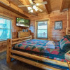 Отель Mountain Dreams II 3 Bedroom Home with Hot Tub, фото 2
