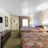 Отель Rodeway Inn Magic Mountain Area, фото 17