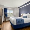 Отель Microtel Inn & Suites by Wyndham Lincoln в Линкольне
