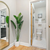Отель Studio in the Heart of Lakeview, фото 6