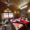 Отель Vale of Kashmir Houseboat, фото 2