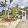 Отель Cute Cape Coral Escape w/ Yard < 1 Mi to Downtown!, фото 12