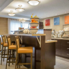 Отель Comfort Inn Guelph, фото 12
