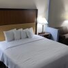 Отель Econo Lodge Inn & Suites, фото 36