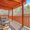 Отель Daybreak by Avantstay Sleeps 18 Cabin + Pool/spa, фото 28