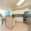 Отель Phoenix West 1204 3 Bedroom Condo, фото 3