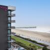 Отель Baymont by Wyndham Virginia Beach Oceanfront в Вирджиния-Бич