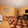 Отель BLUE SKY INN Glens Falls-Saratoga-Lake George, фото 4