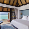 Отель Four Seasons Resort Maldives at Kuda Huraa, фото 1