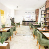 Отель The Corner Inn Hotels By Suit, фото 6