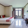 Отель OYO 3759 Delima Guest House Syariah, фото 8